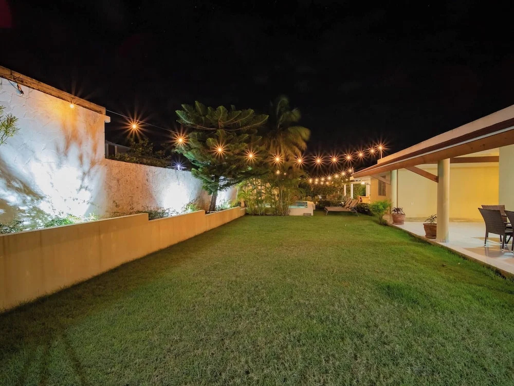 Casati Golden House, Great Pool & Garden!