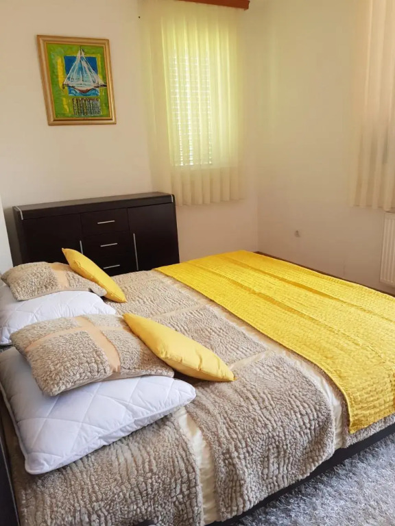 Rooms Leda