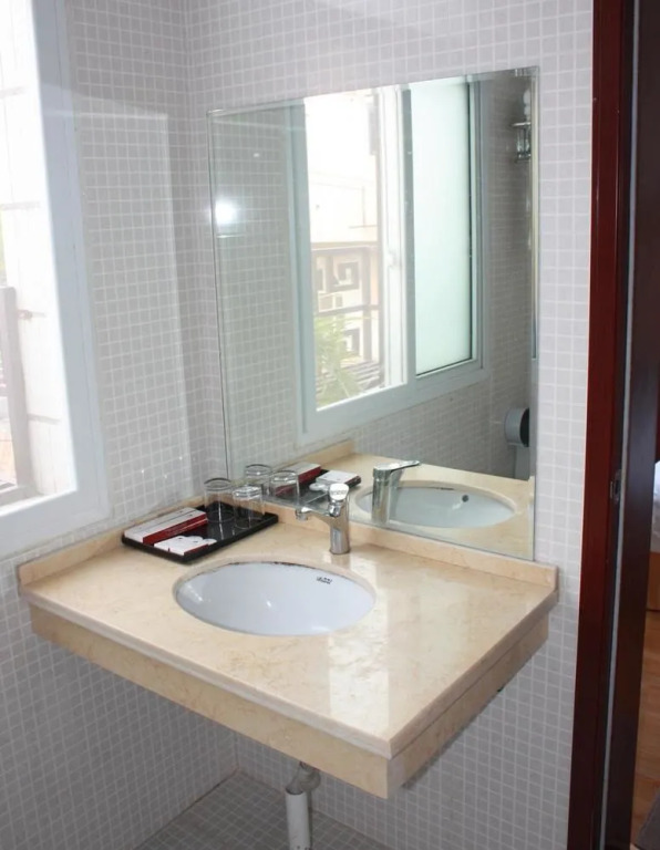 Xiwang Bridge Hotel