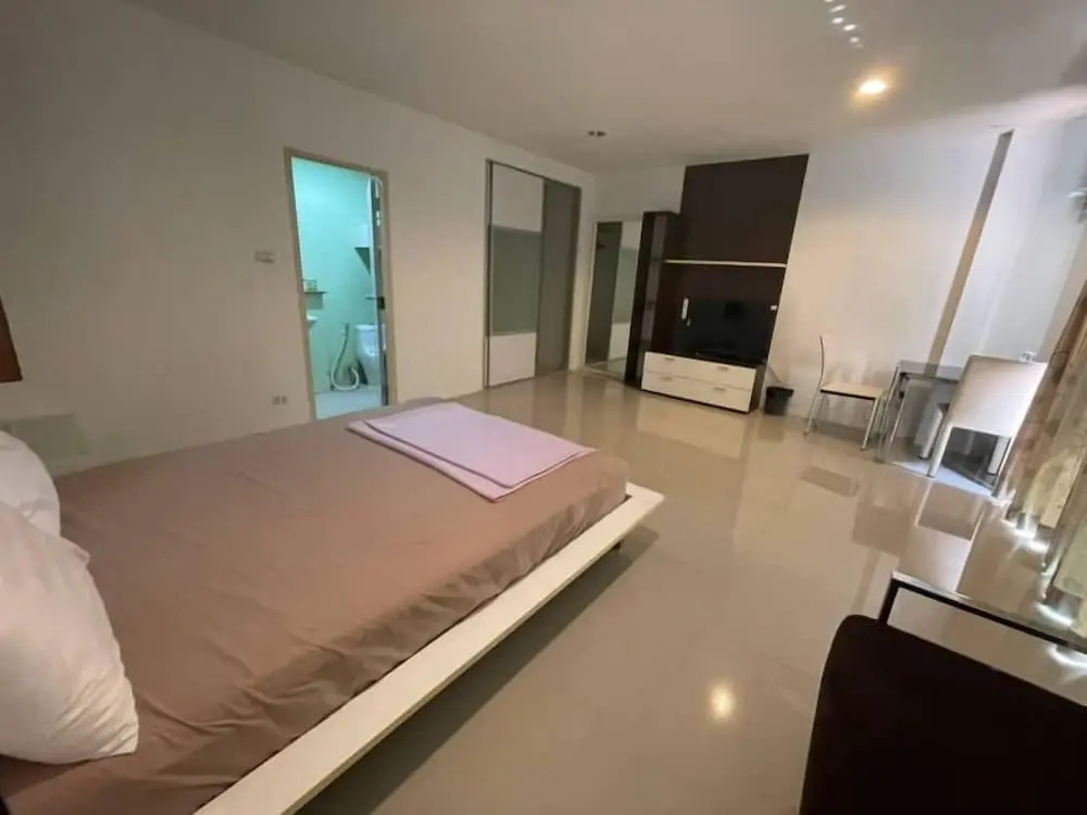 BKK TEAK Hostel