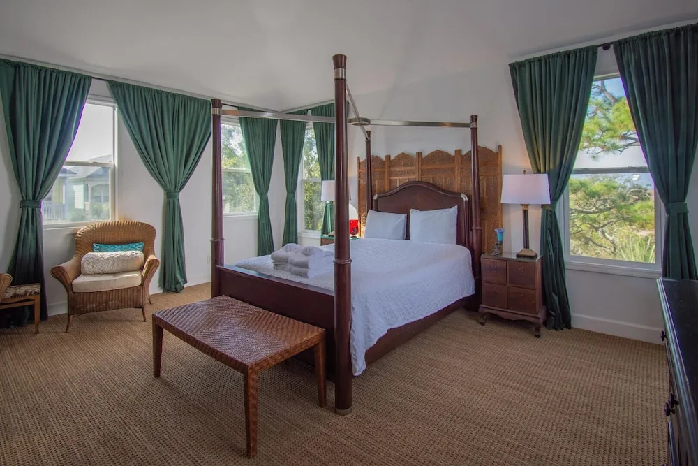 18 Veranda Beach Dr