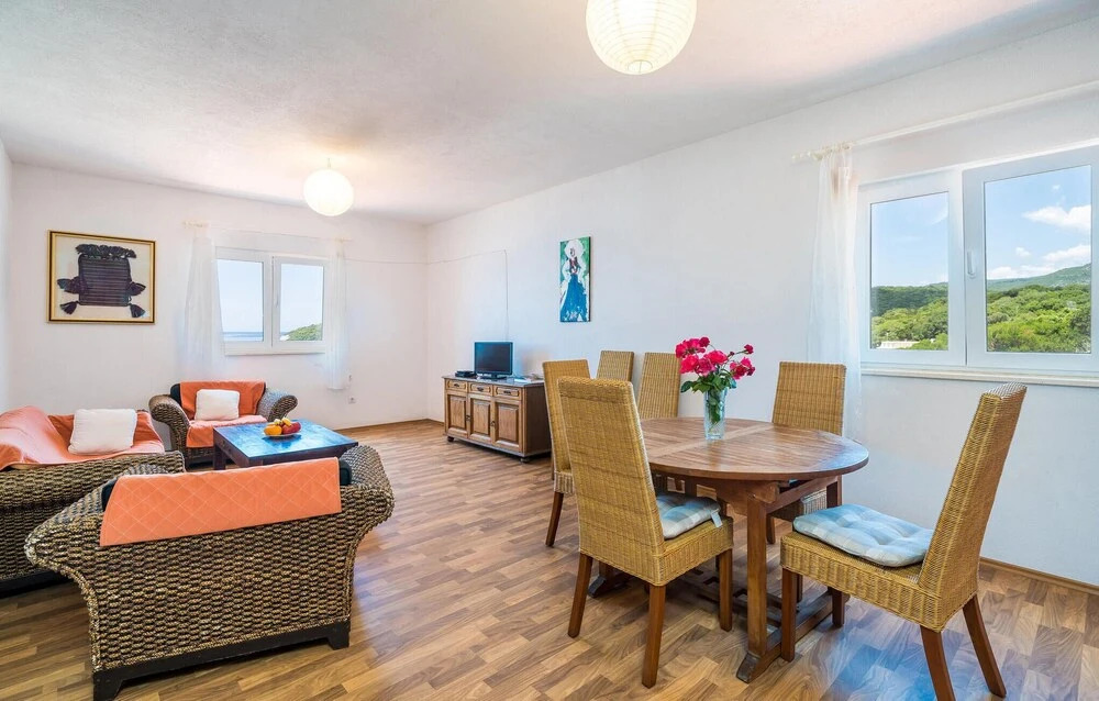 Beautiful Home in Gruda With Wifi and 2 Bedrooms