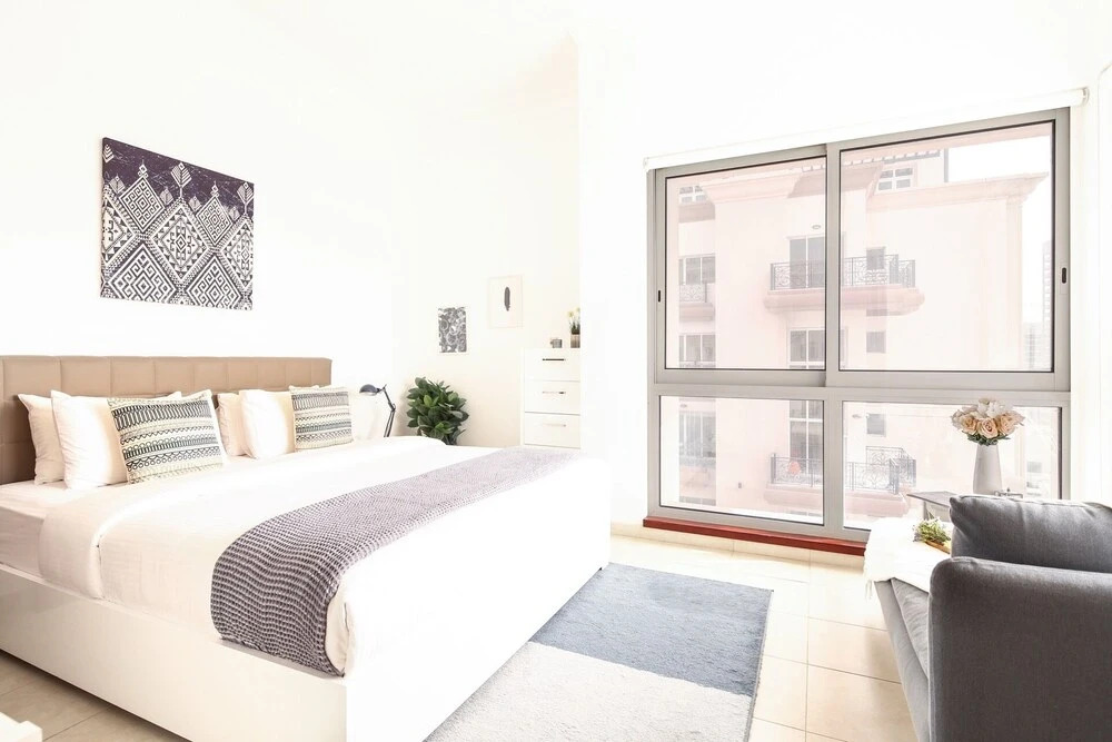 Stylish + Cozy 1BR in Sports City