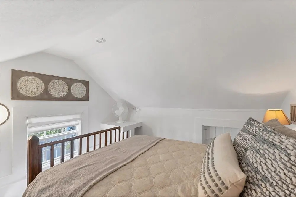 Downtown Historic Punta Gorda Loft W Incredible Outdoor Space 1 Bedroom Apts
