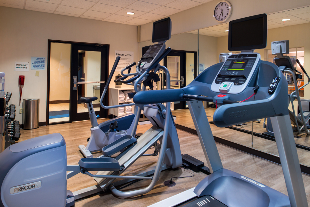 Holiday Inn Express & Suites Pittsburg by IHG