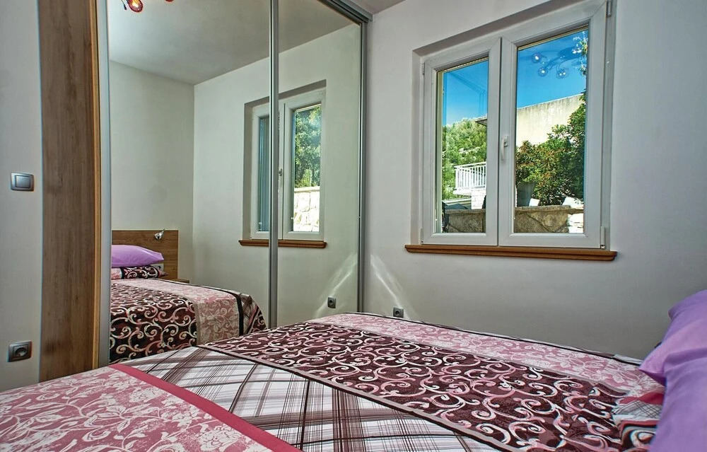 Awesome Home in Blato With Wifi and 6 Bedrooms