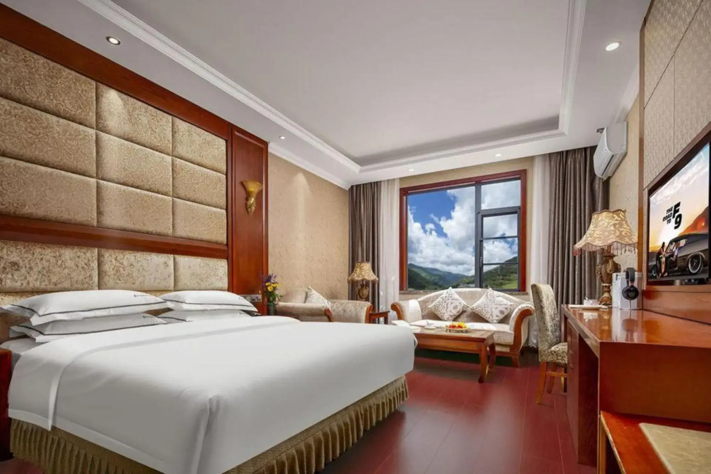 Minjiang Haoting International Hotel(Huanglongjiuzhai High-speed Railway Station Branch)