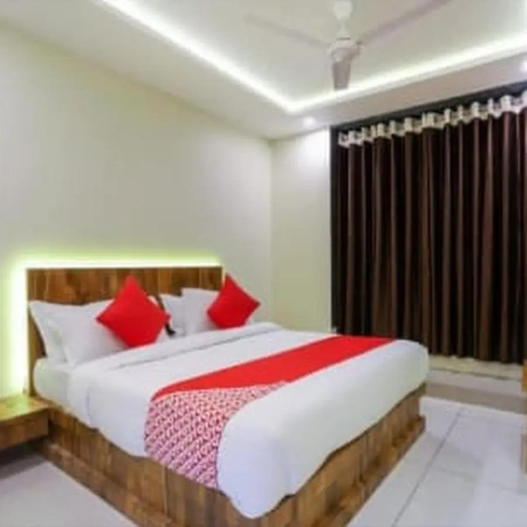 Hotel Phoenix