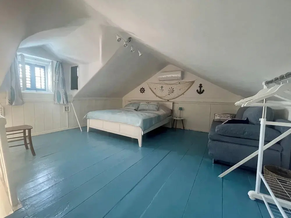 Holiday House Baska Hill