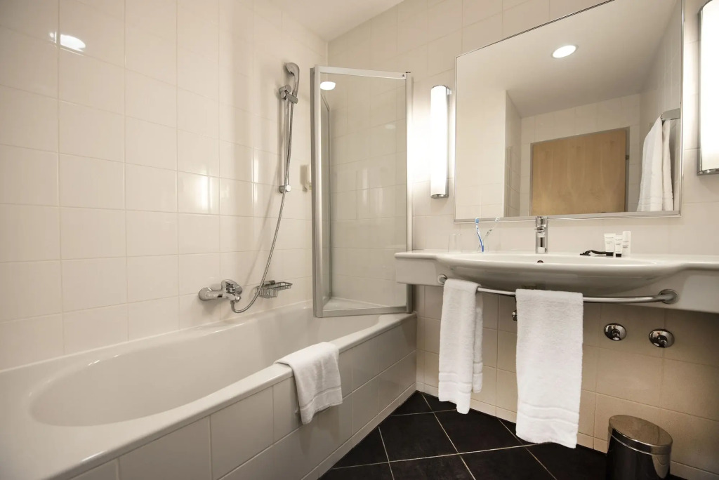 HEINhotel vienna airport