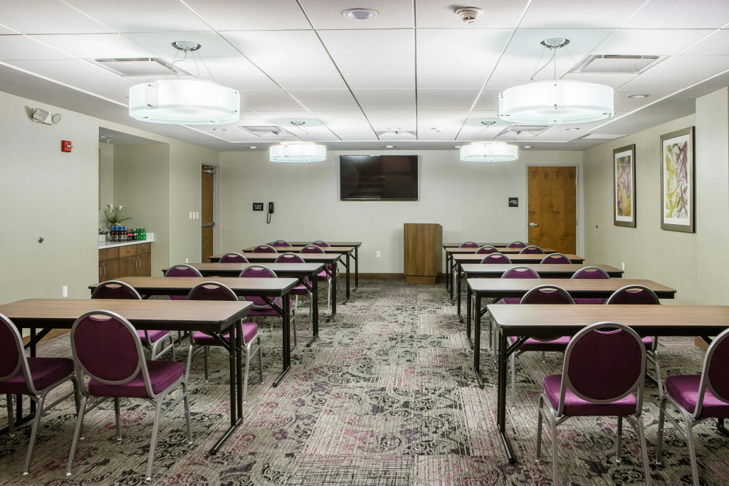 Hampton Inn & Suites - Knoxville Papermill Drive, TN