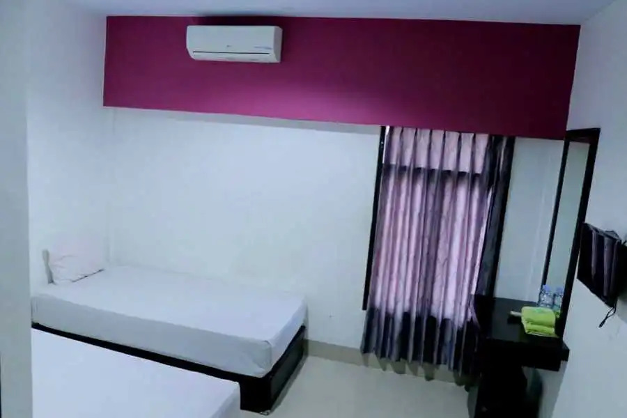 RedDoorz @ Pasangkayu Mamuju Utara