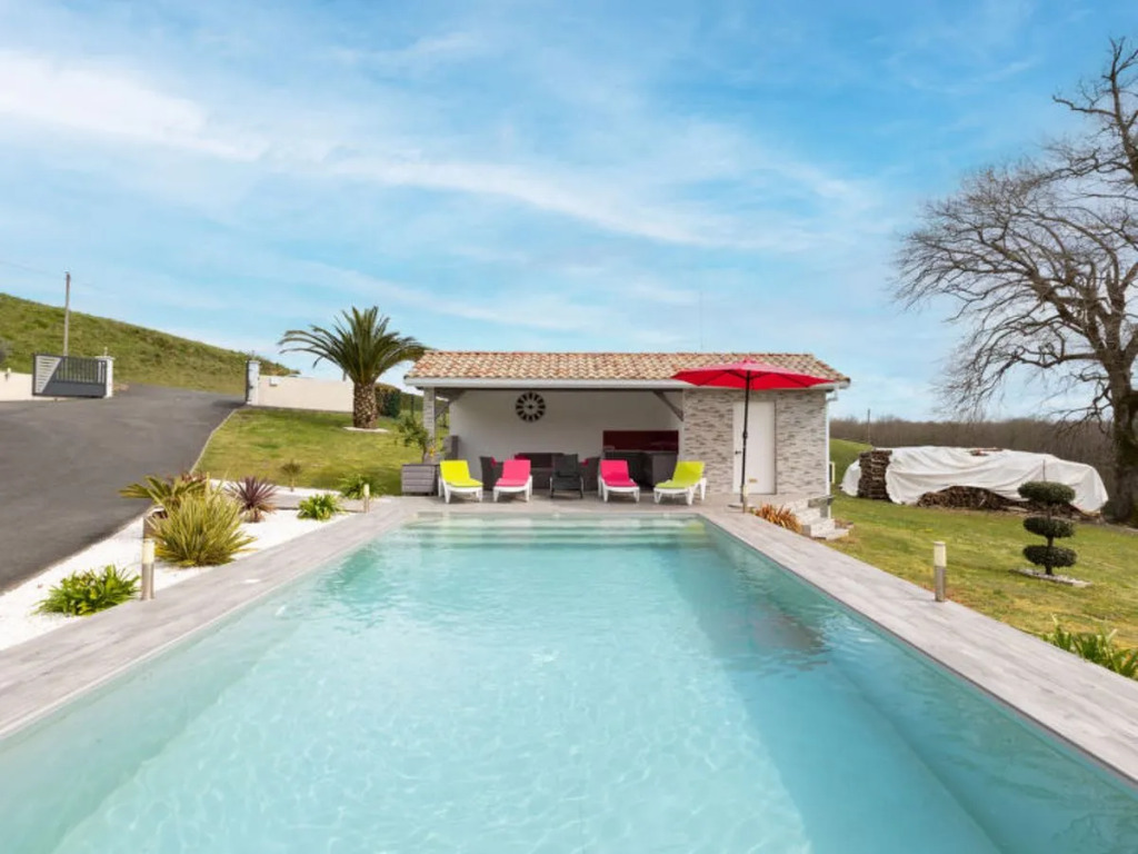 Holiday Home Lesgau by Interhome