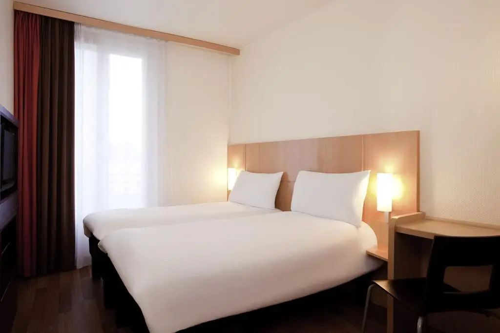 Mercure Paris Butte Montmartre Basilique