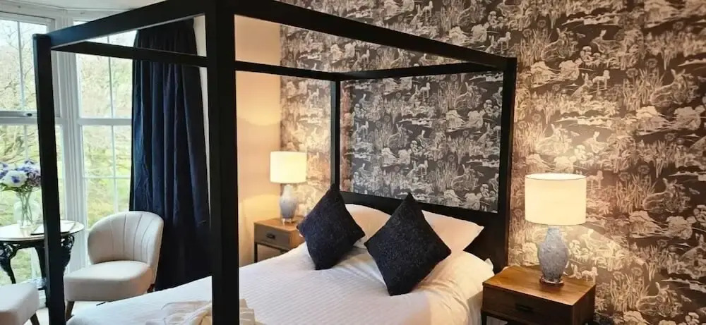 The Abbey Inn