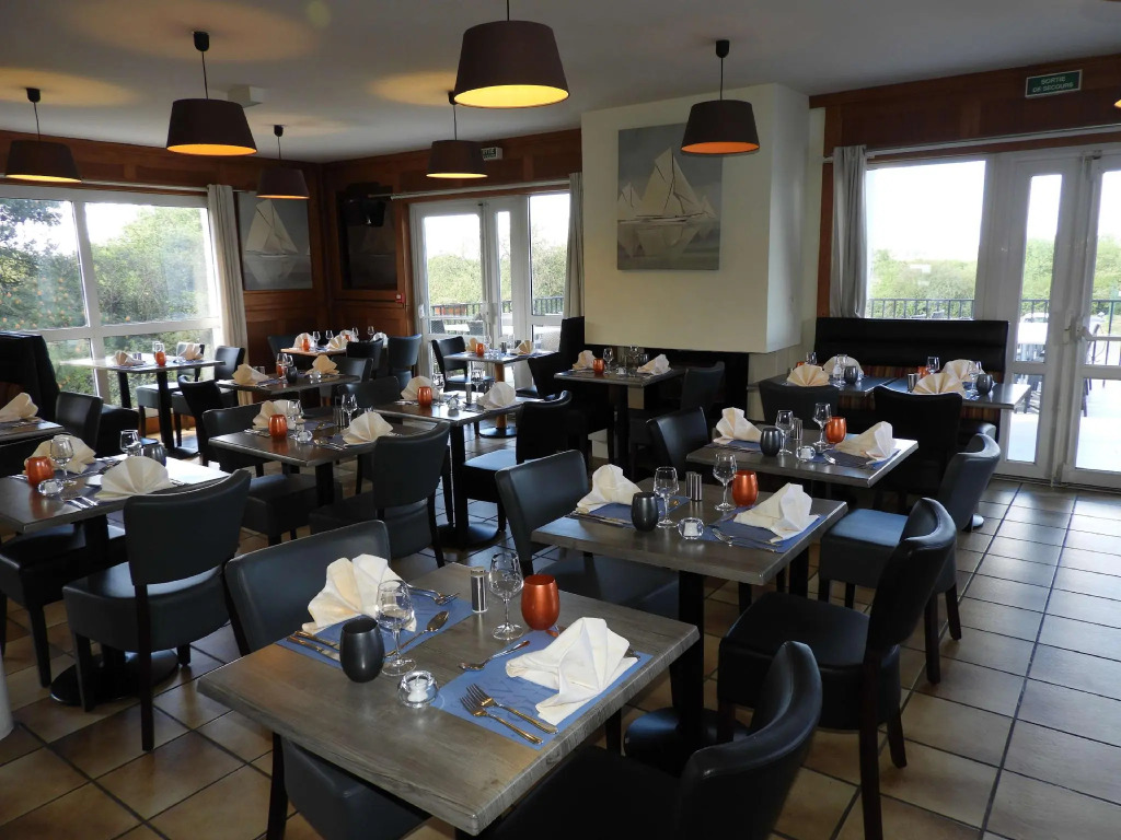 BRIT HOTEL Le 940 Le Touquet-Etaples
