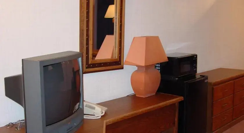 Four Seasons Inn
