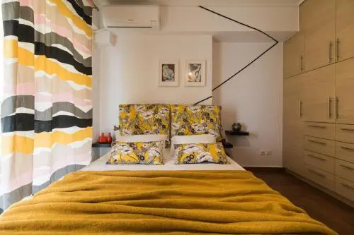Three-Bedroom Apartment with Acropolis view