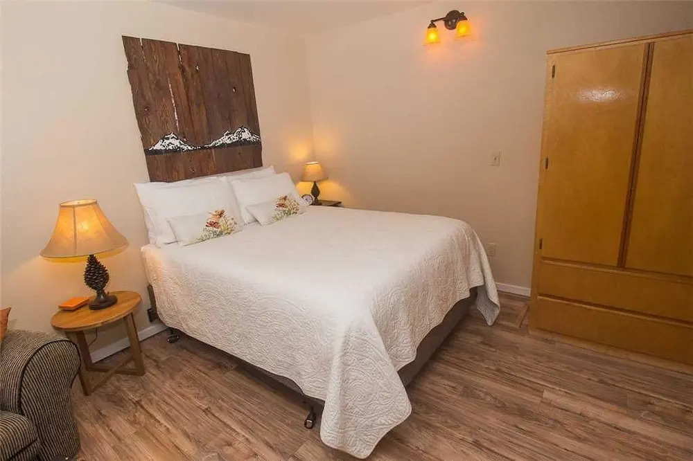 Powder Village Condominium B8