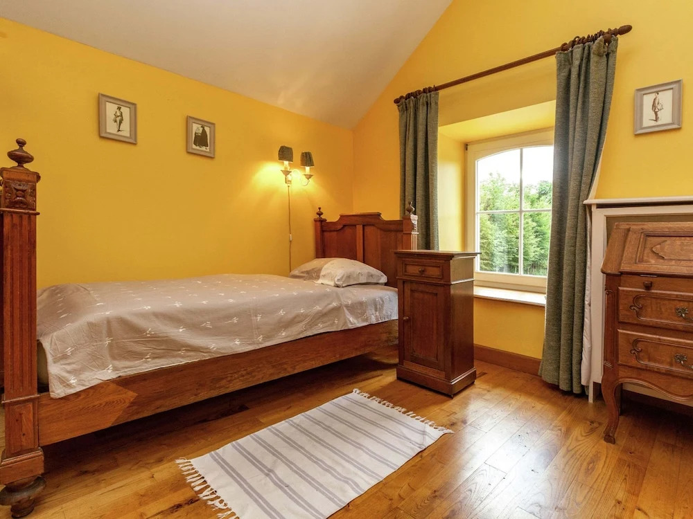 Holiday Home in Saint-hubert With Sauna