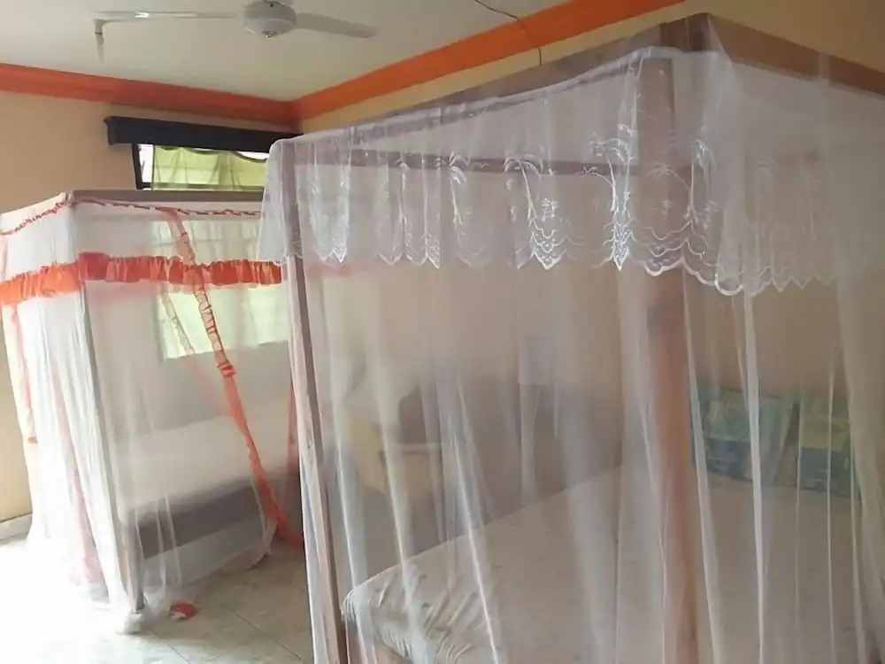 Miritini Guest House  Restaurant
