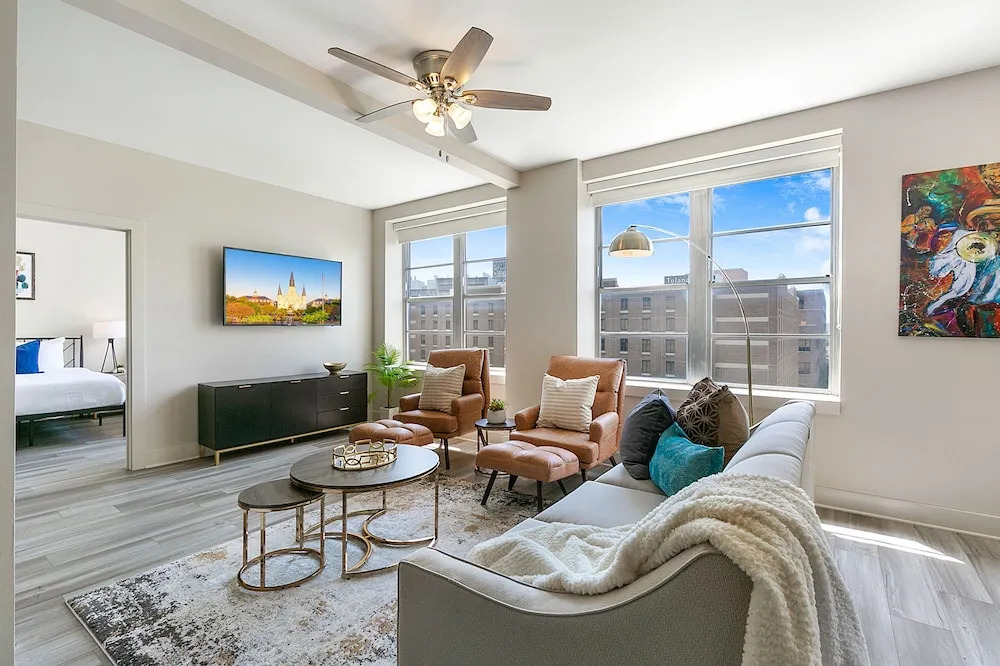 Exquisite 4 BR Condo in New Orleans