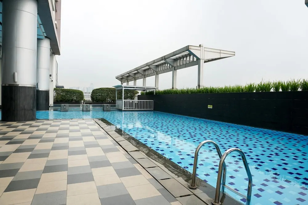 Beautiful Studio at Cosmo Terrace Apartment