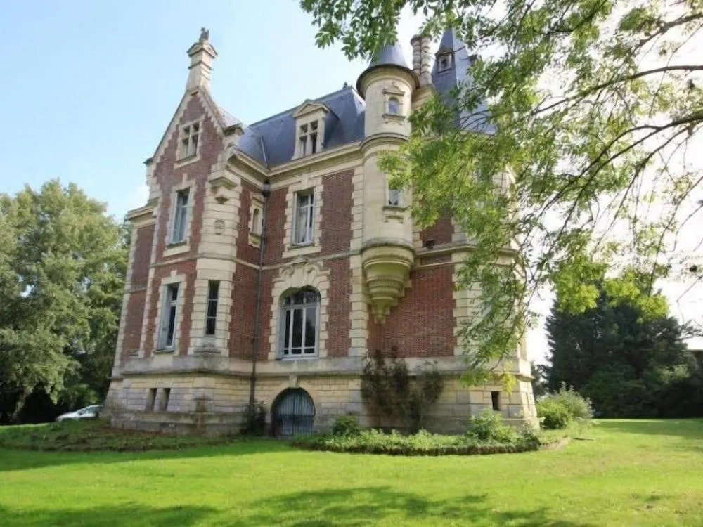 Chateau de Hiéville