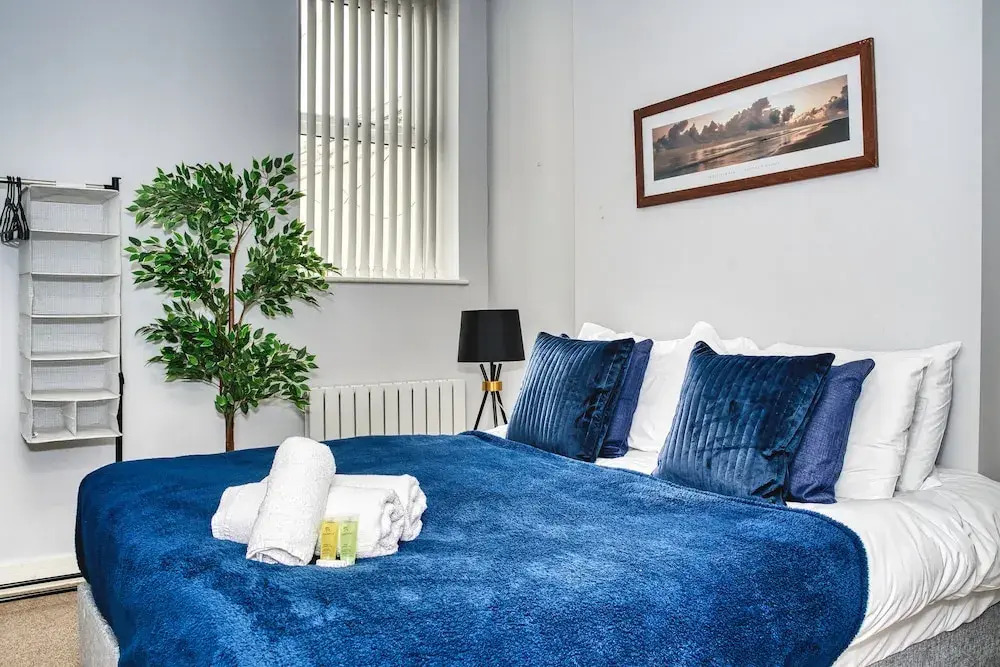 Spacious 1 Bedroom Near Hospital