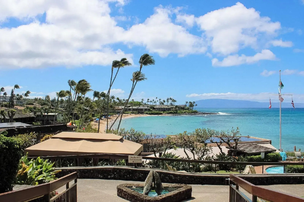 Napili Kai Beach Resort