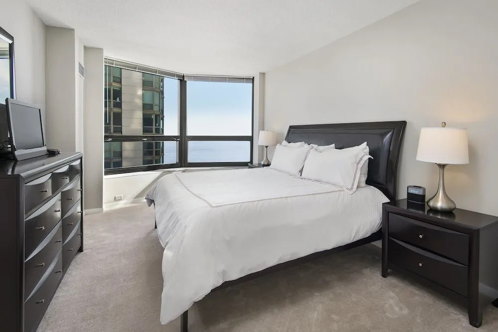 Luxury Suites At North Harbor Tower