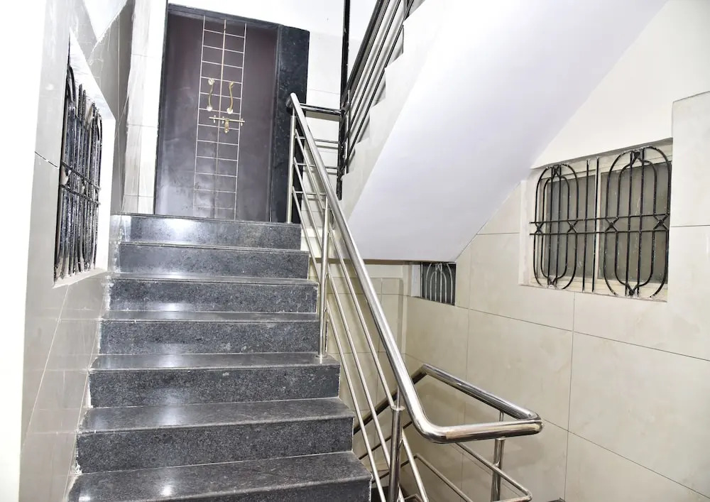 Hotel Royal Front Residency