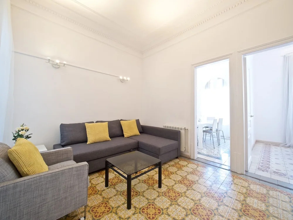 Gaudi Eixample Apartment