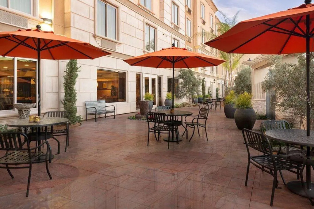 Ayres Hotel Orange