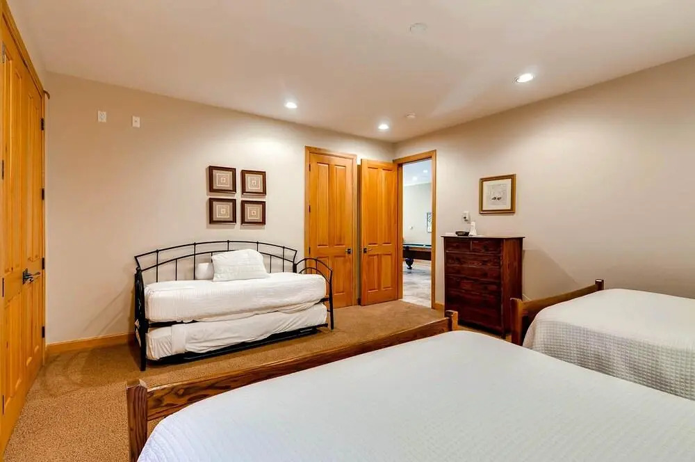 Westridge Lodge