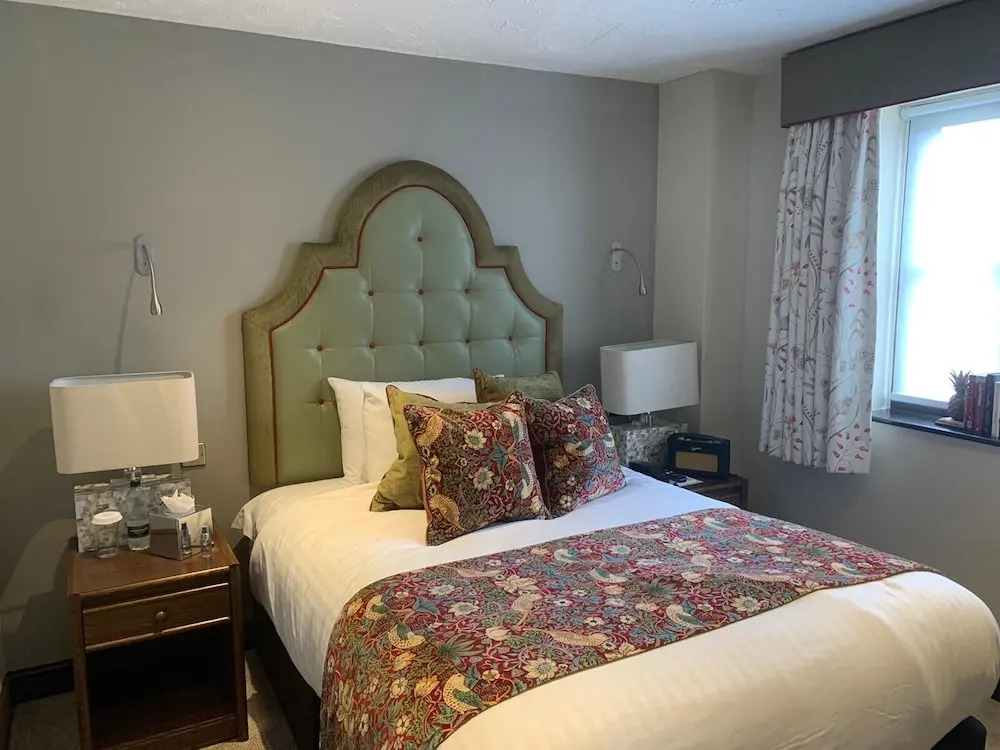 The Bell Inn, Stilton, Cambridgeshire - The Coaching Inn Group