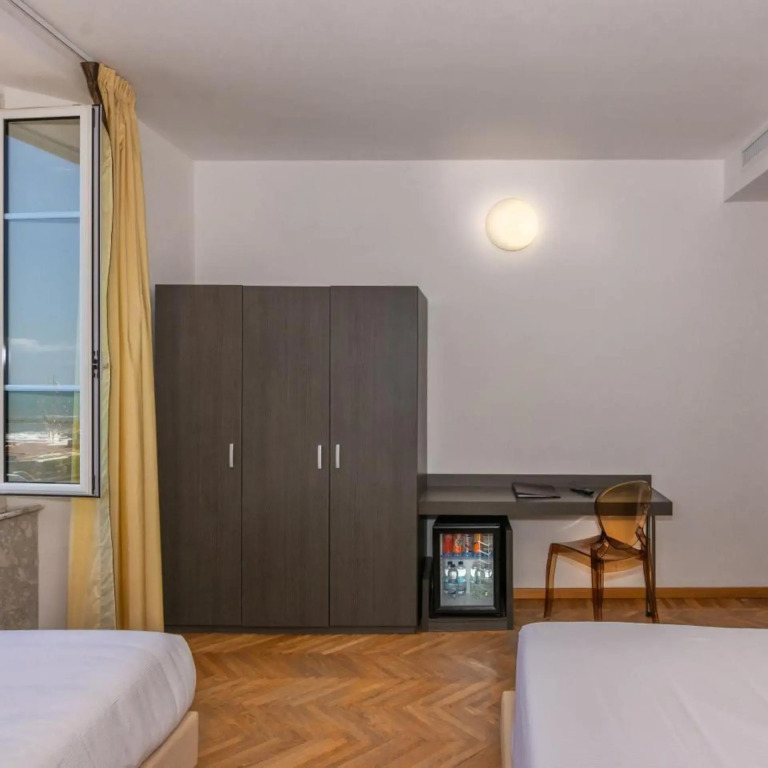 Hotel Tirreno