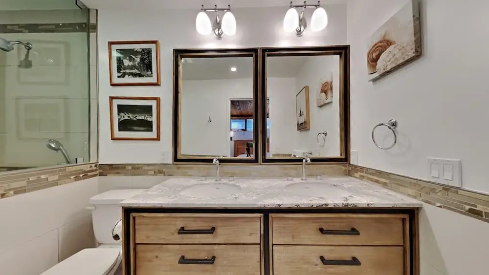 515 2 Bedroom Condo