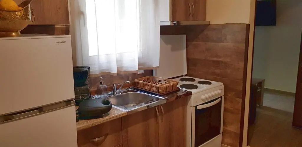 City's Center Lux. Apt.Up 4 persons and BBQ