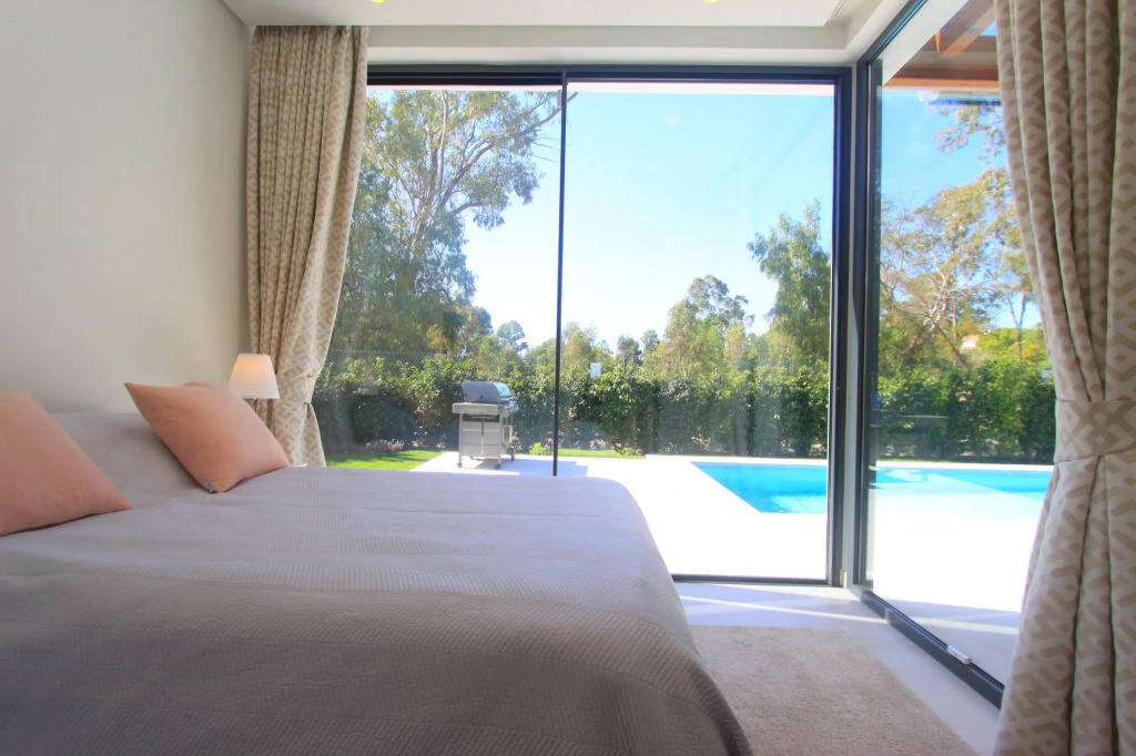 2223 - New modern Villa with Pool and Garden