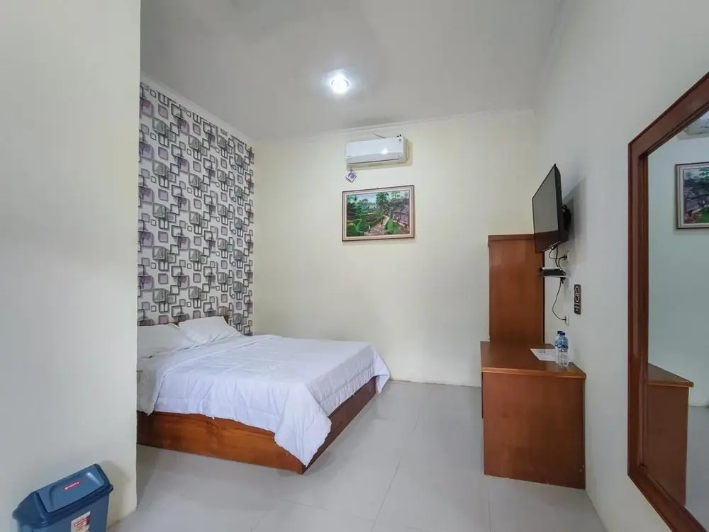 RedDoorz at Tanakatto Homestay Waikabubak