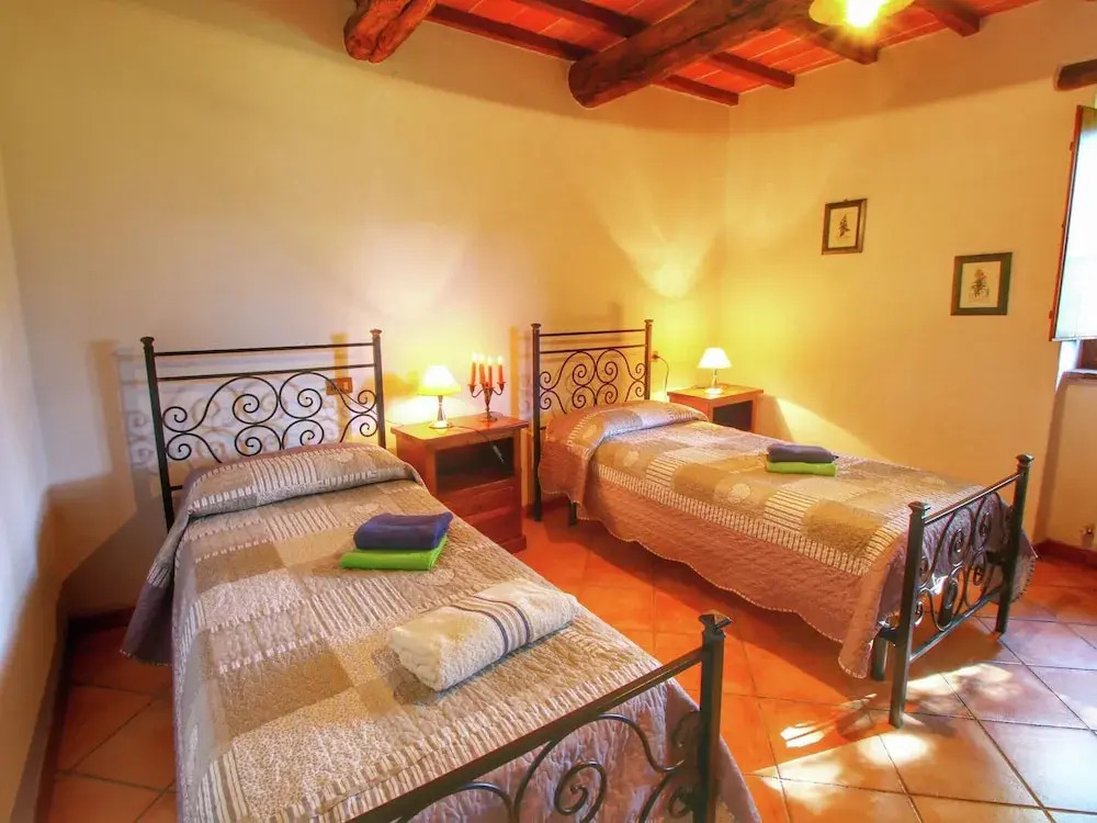Striking Farmhouse, Ortignano