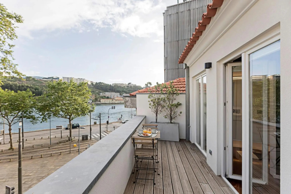Wonderful 2BR Duplex Near River by LovelyStay