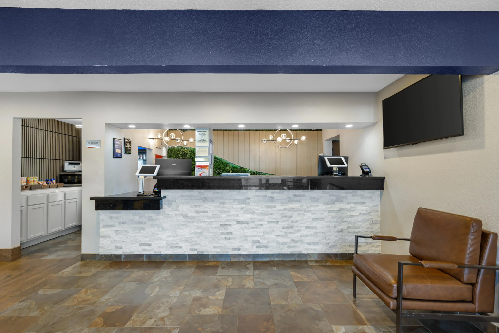 Best Western Plus Altoona Inn
