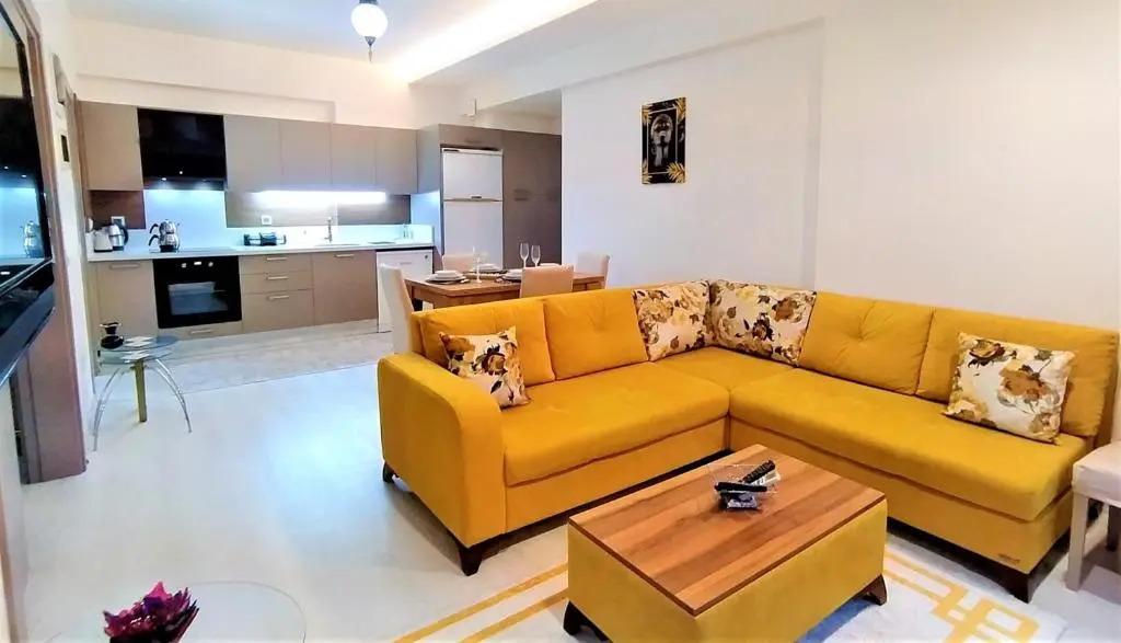 Central Flat With Shared Pool In Kepez Antalya