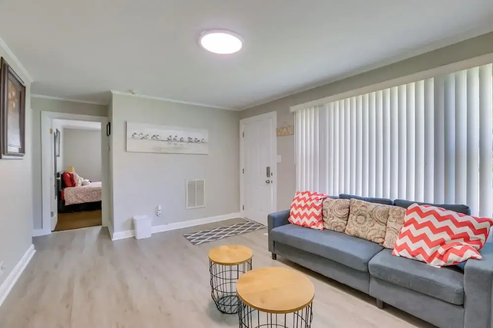 Cozy Greensboro Vacation Rental w/ Deck & Fire Pit