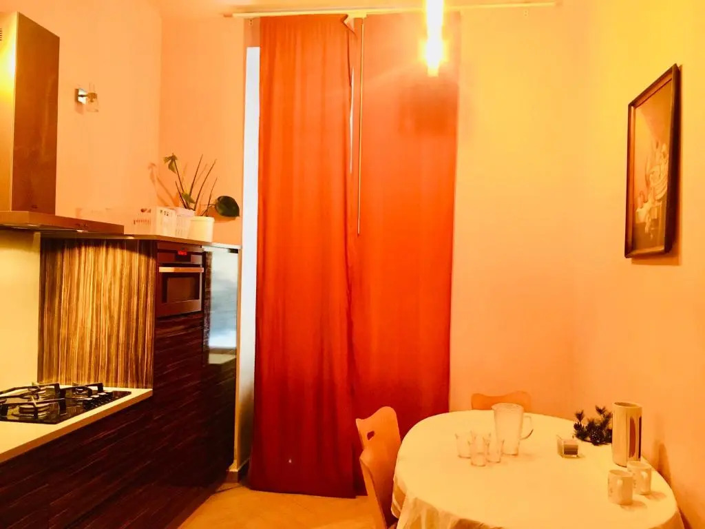 aparthotel in square Praha 2