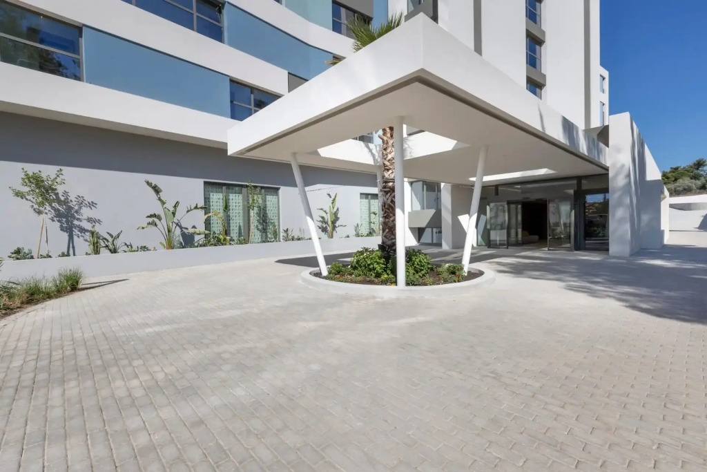 Mirage Chalkida City Resort