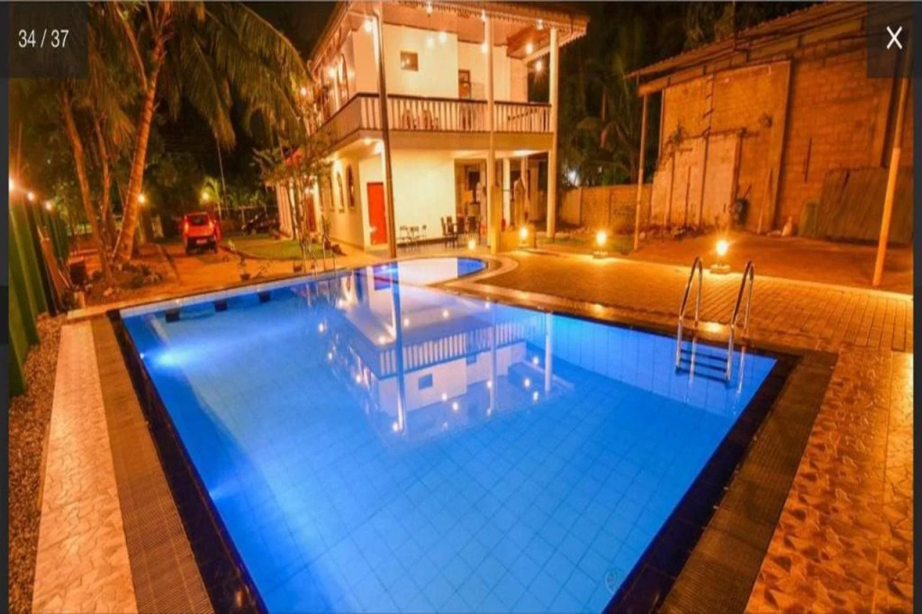 Royal Phoenix Boutique Hotel