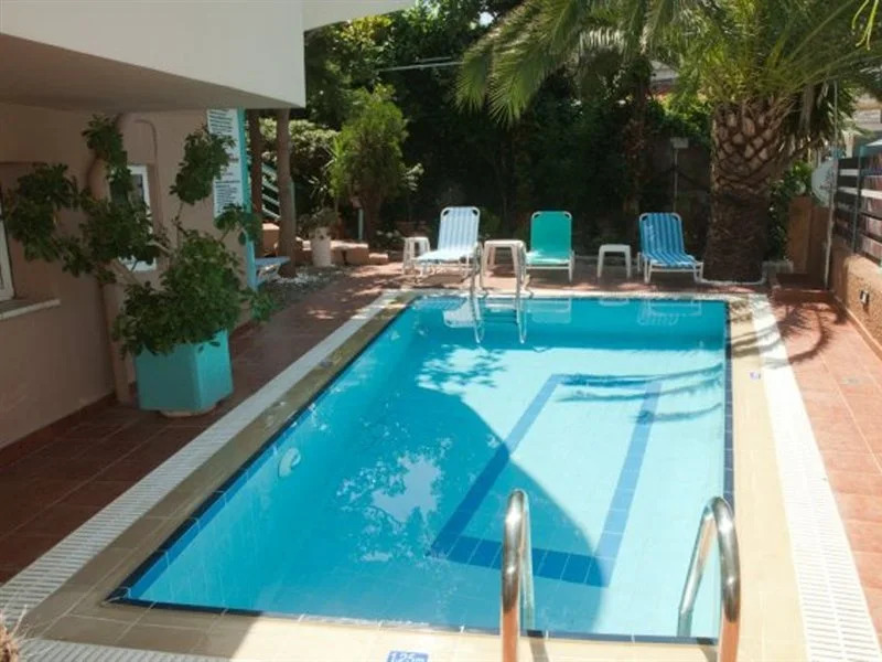 Seafalios-Beach Front Apt